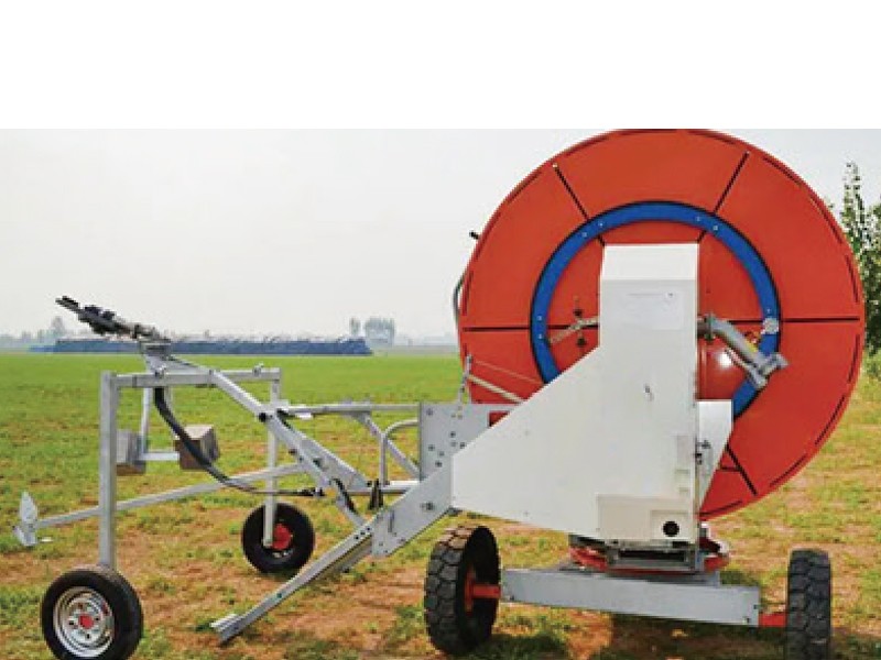 卷盤(pán)式噴灌設(shè)備.jpg