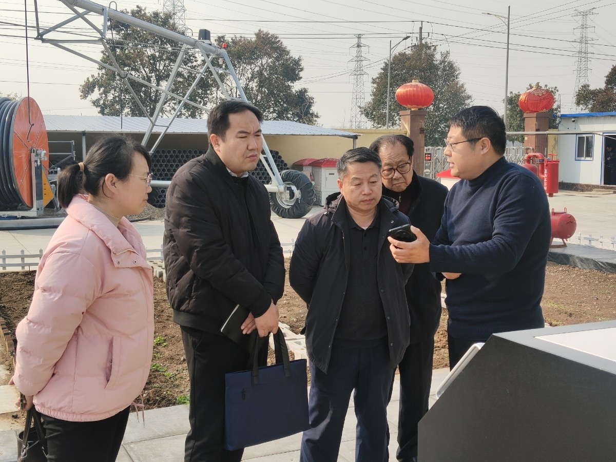 浩坤潤土水利設備有限公司迎來省市媒體聯(lián)合采訪